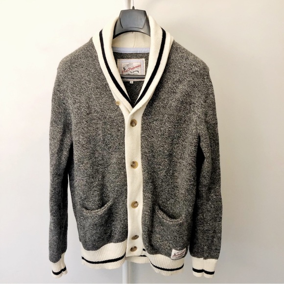 Vintage Peak Performance 100% Lambswool Oversized V Neck Knit Sweater Cardigan. - Picture 16 of 16